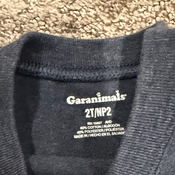 Cat & Jack, Old Navy, Garanamils Kids T-Shirts - Red and Gray - 2T / 24 month - Picture 4 of 9